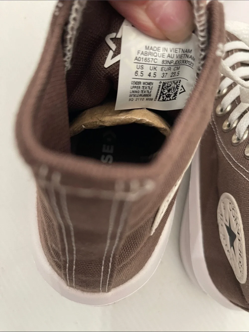CONVERSE ALL STAR HIGH TOP SNEAKERS WOMENS SIZE 6.5